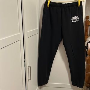 Black Roots Sweatpants